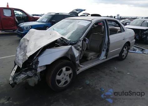 1999 Honda Accord Ex z USA, uszkodzony, nr VIN 1HGCG5655XA139443